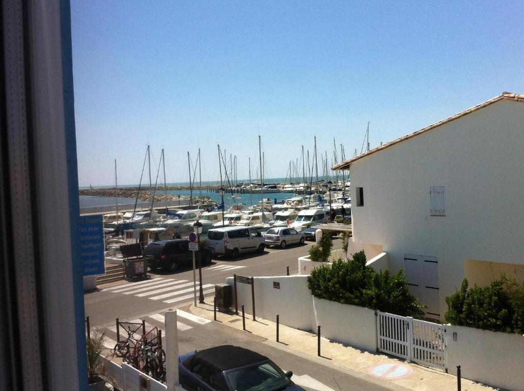 Les Vagues Hotel Saintes-Maries-de-la-Mer Exterior foto